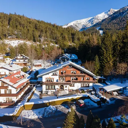 アパート Foersterhaeusl