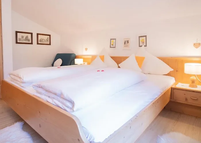 Foersterhaeusl ゼーフェルト・イン・チロル