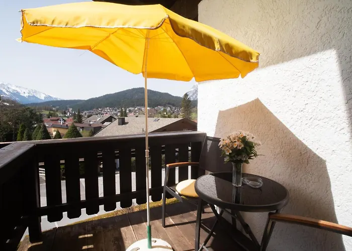 Foersterhaeusl * ゼーフェルト・イン・チロル